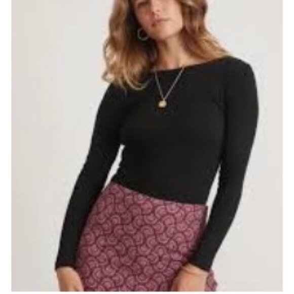 Lexi Ribbed Scoopback Bodysuit - Picture 2 of 6